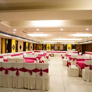 Park Grand Hotel Chandigarh